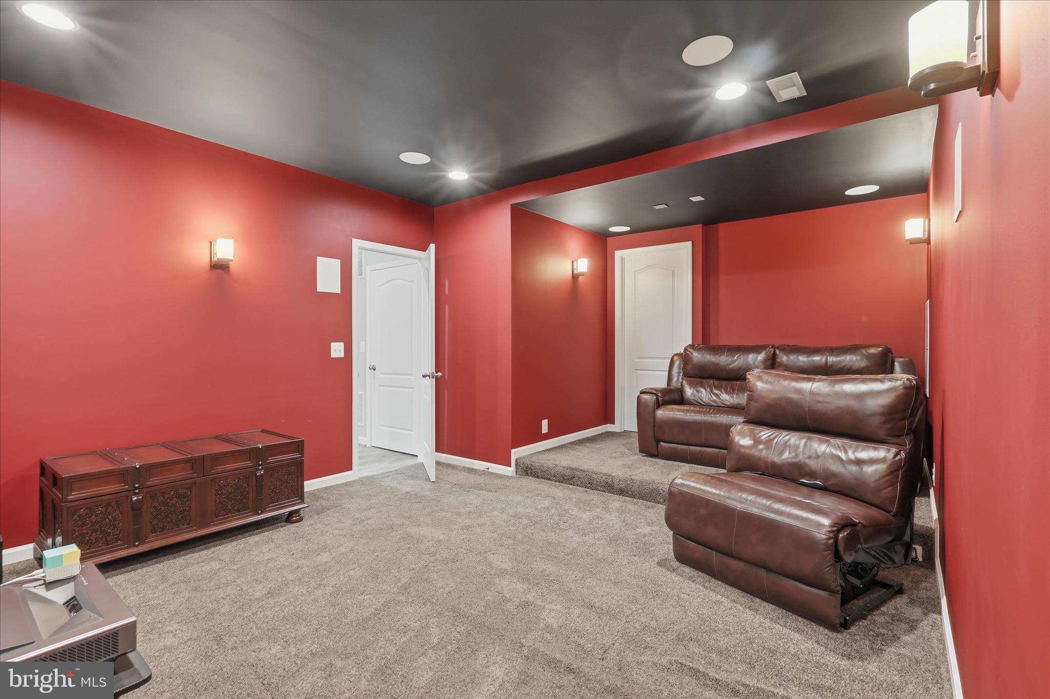 BRAMBLETON - Residential