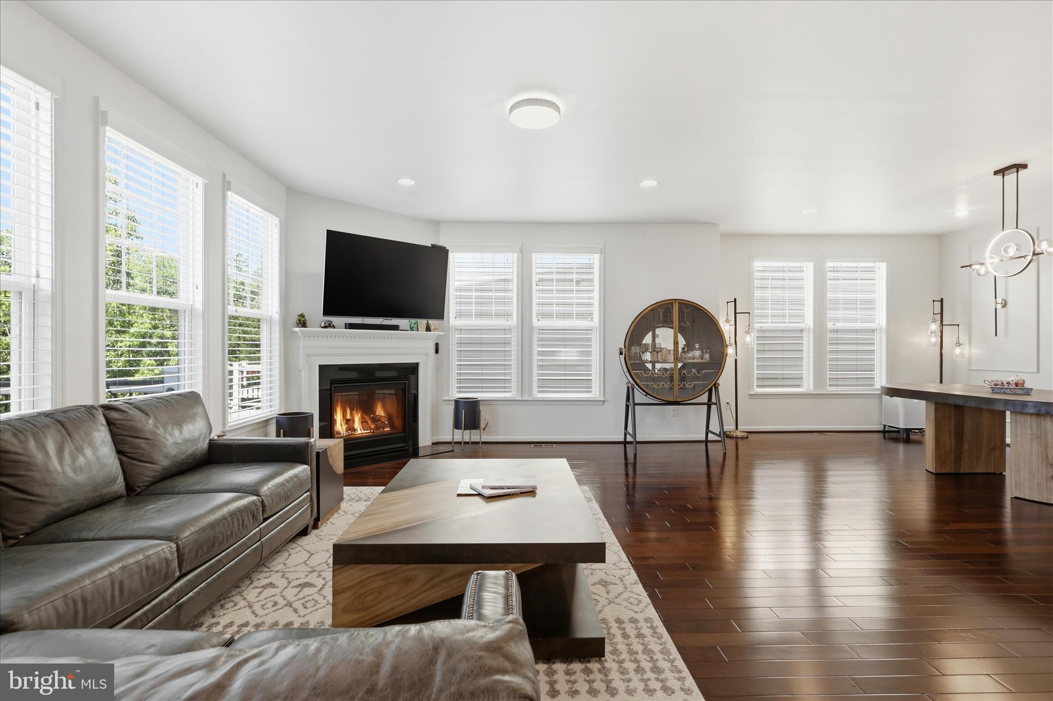 BRAMBLETON - Residential