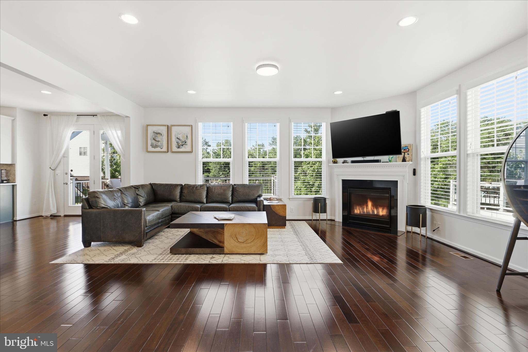 BRAMBLETON - Residential
