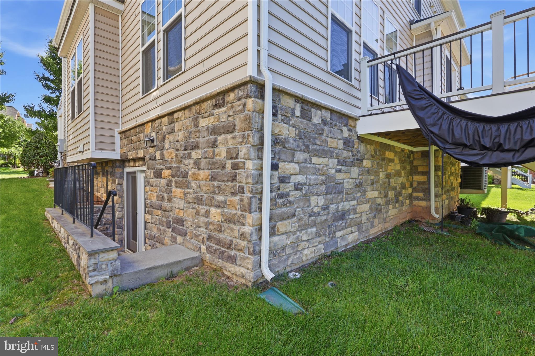 BRAMBLETON - Residential