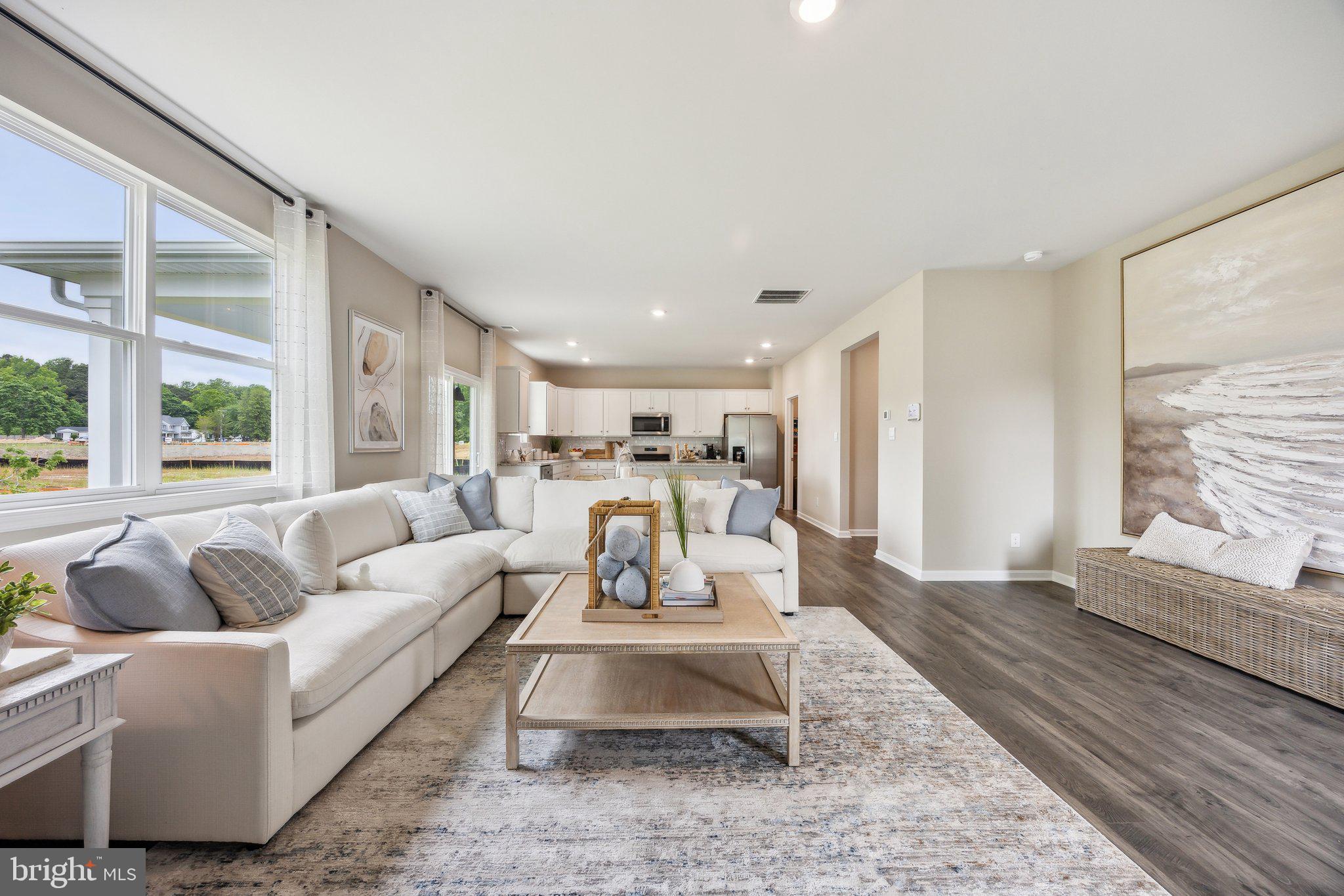 LADYSMITH VILLAGE - Residential