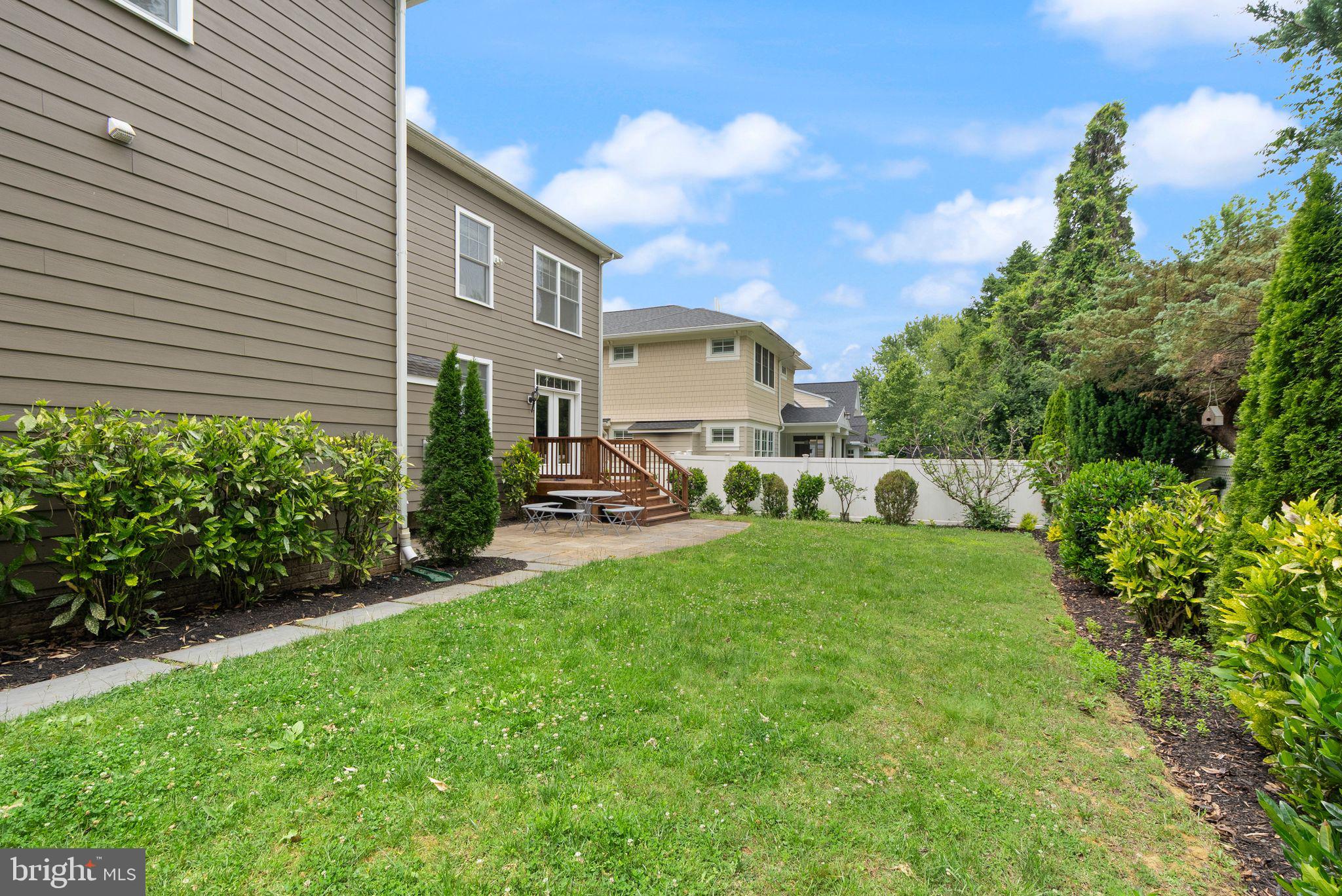 BRADMOOR - Residential