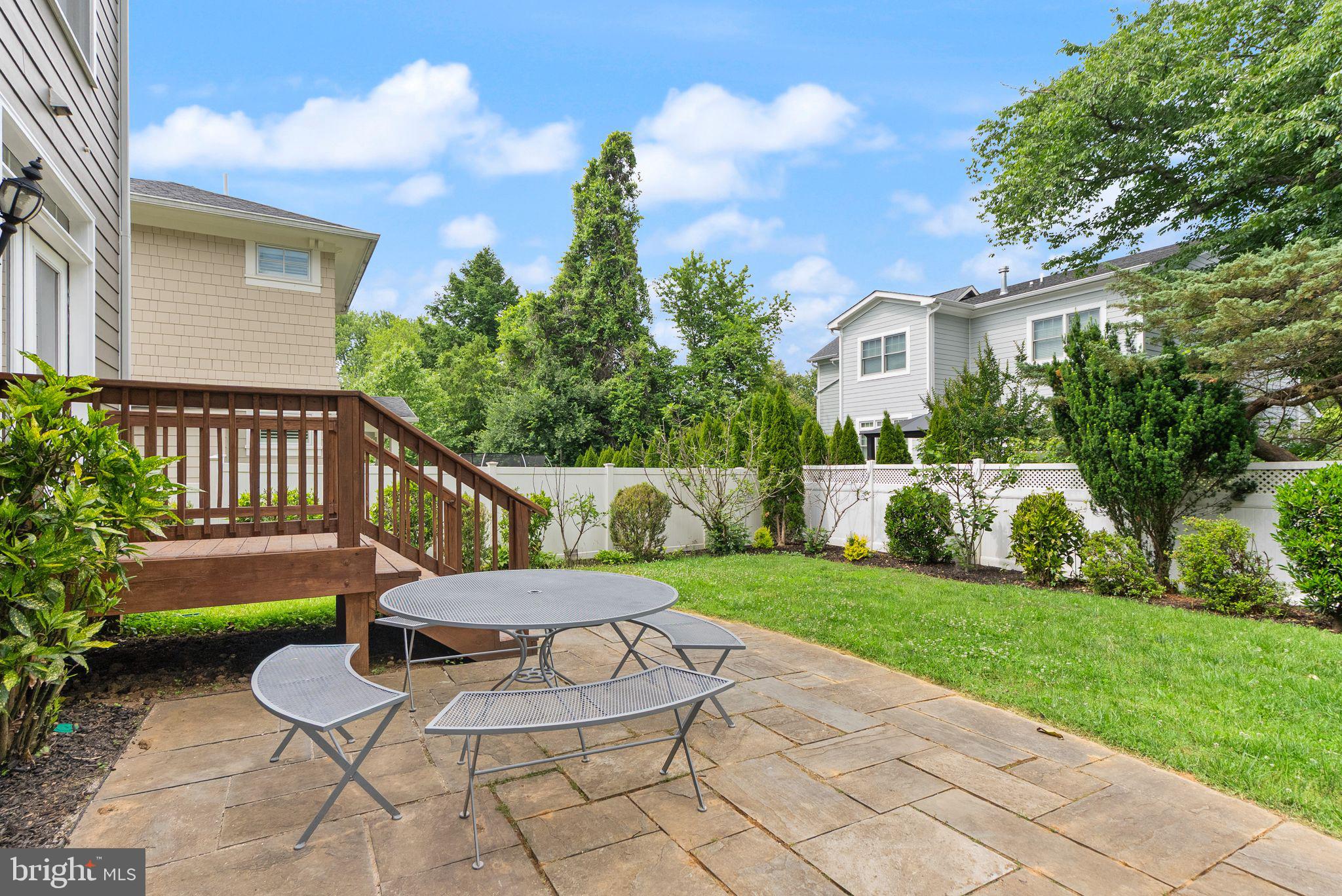 BRADMOOR - Residential