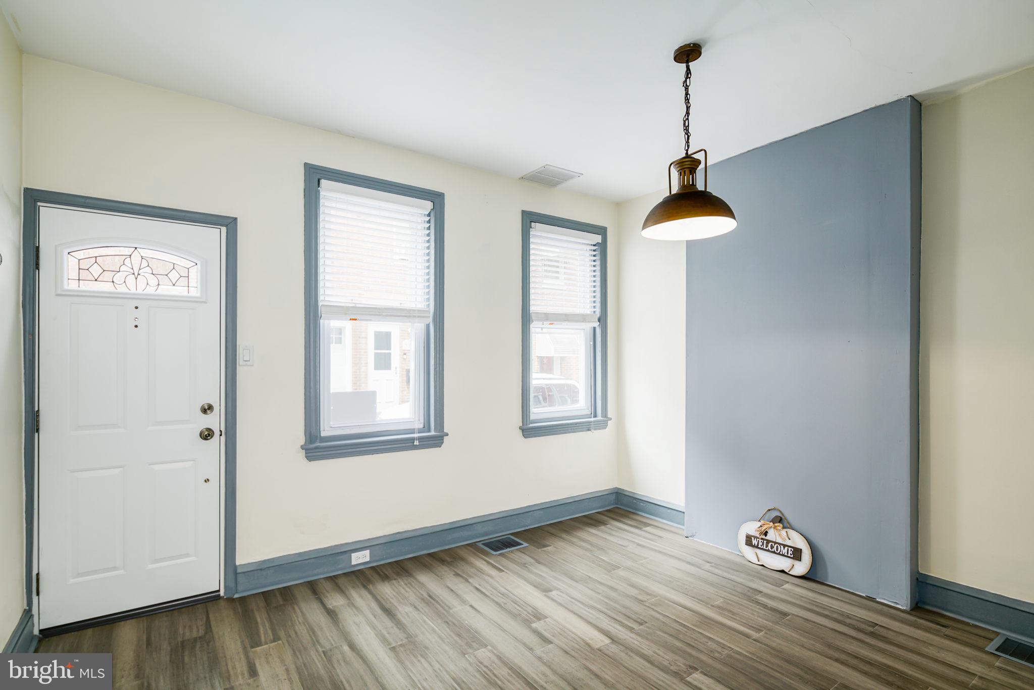 PORT RICHMOND - Residential