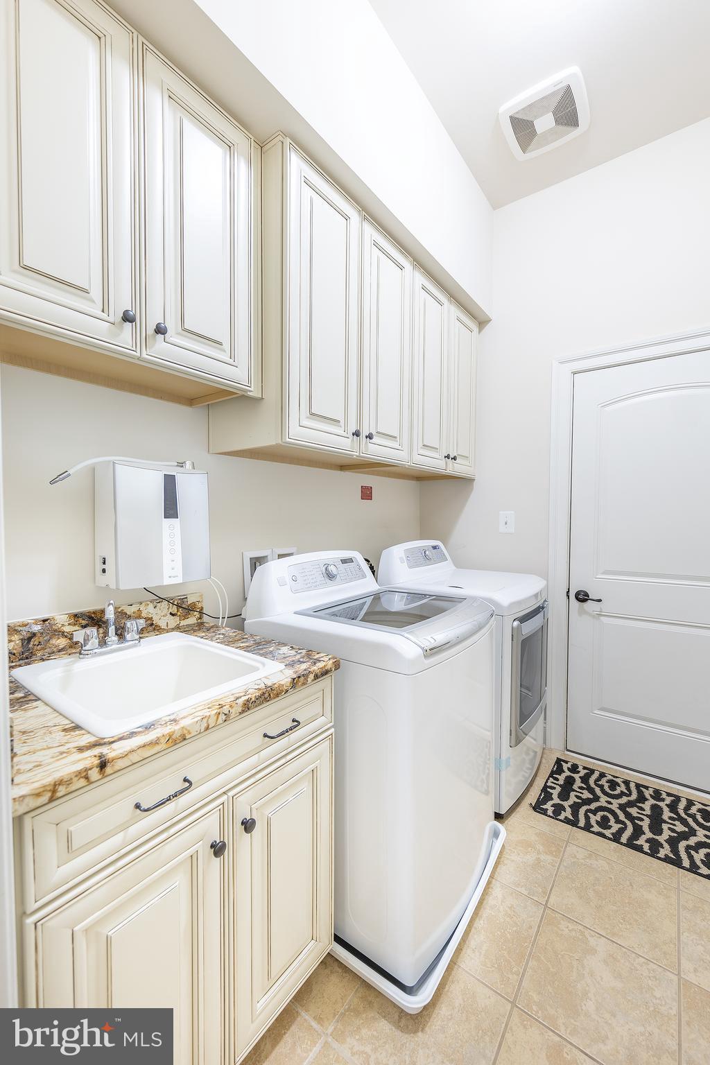 MEADOWS 2 - Residential