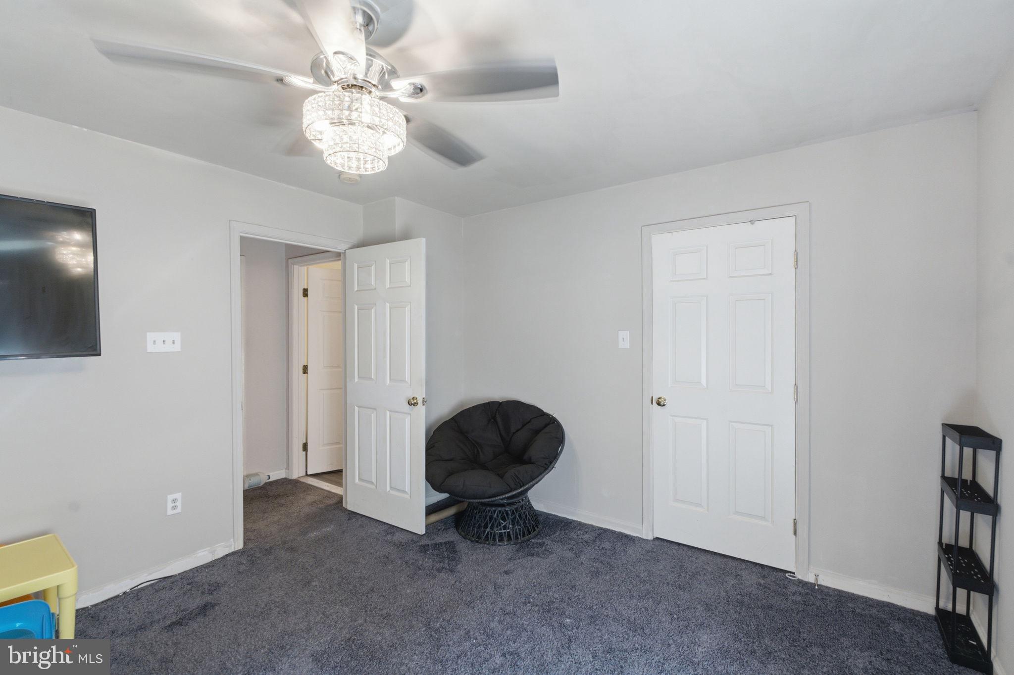 CHAPMAN WOODS - Residential