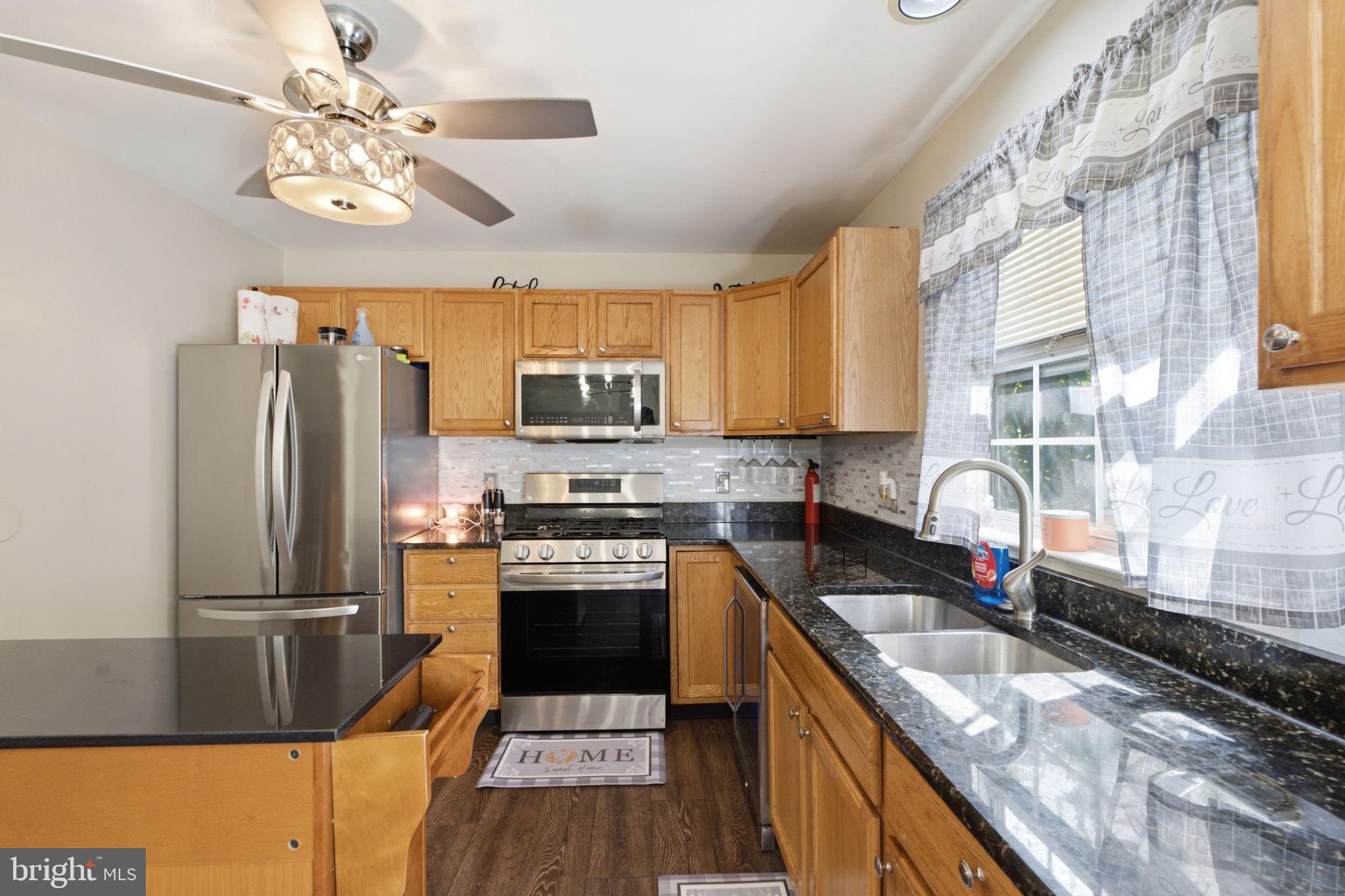 CHAPMAN WOODS - Residential