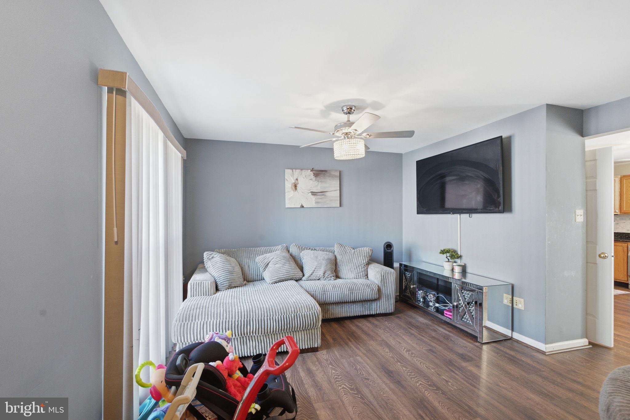 CHAPMAN WOODS - Residential