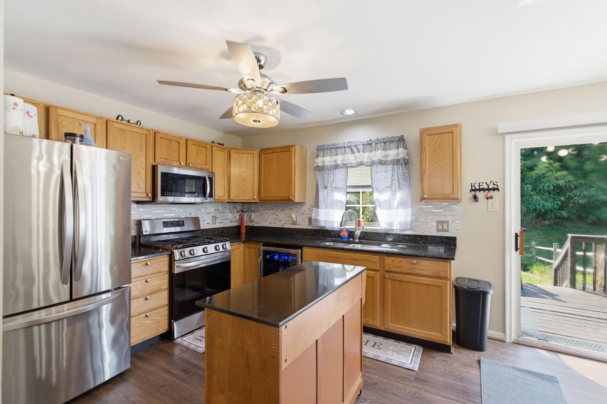 CHAPMAN WOODS - Residential