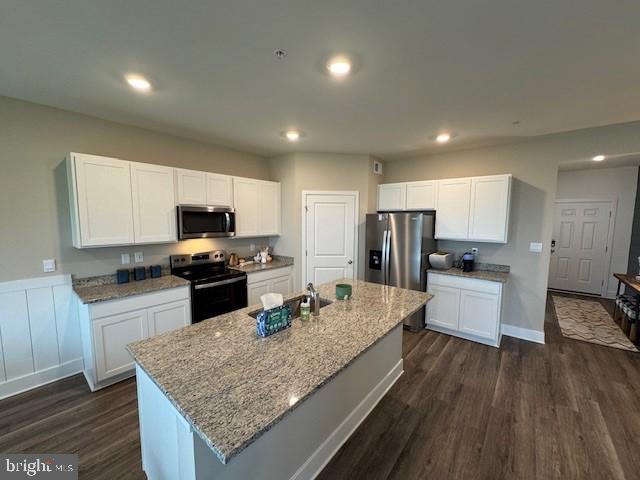 PEMBROOKE - Residential