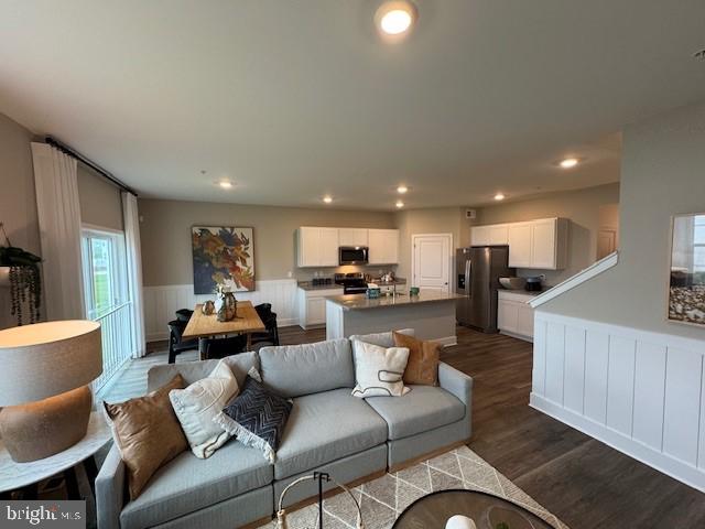 PEMBROOKE - Residential
