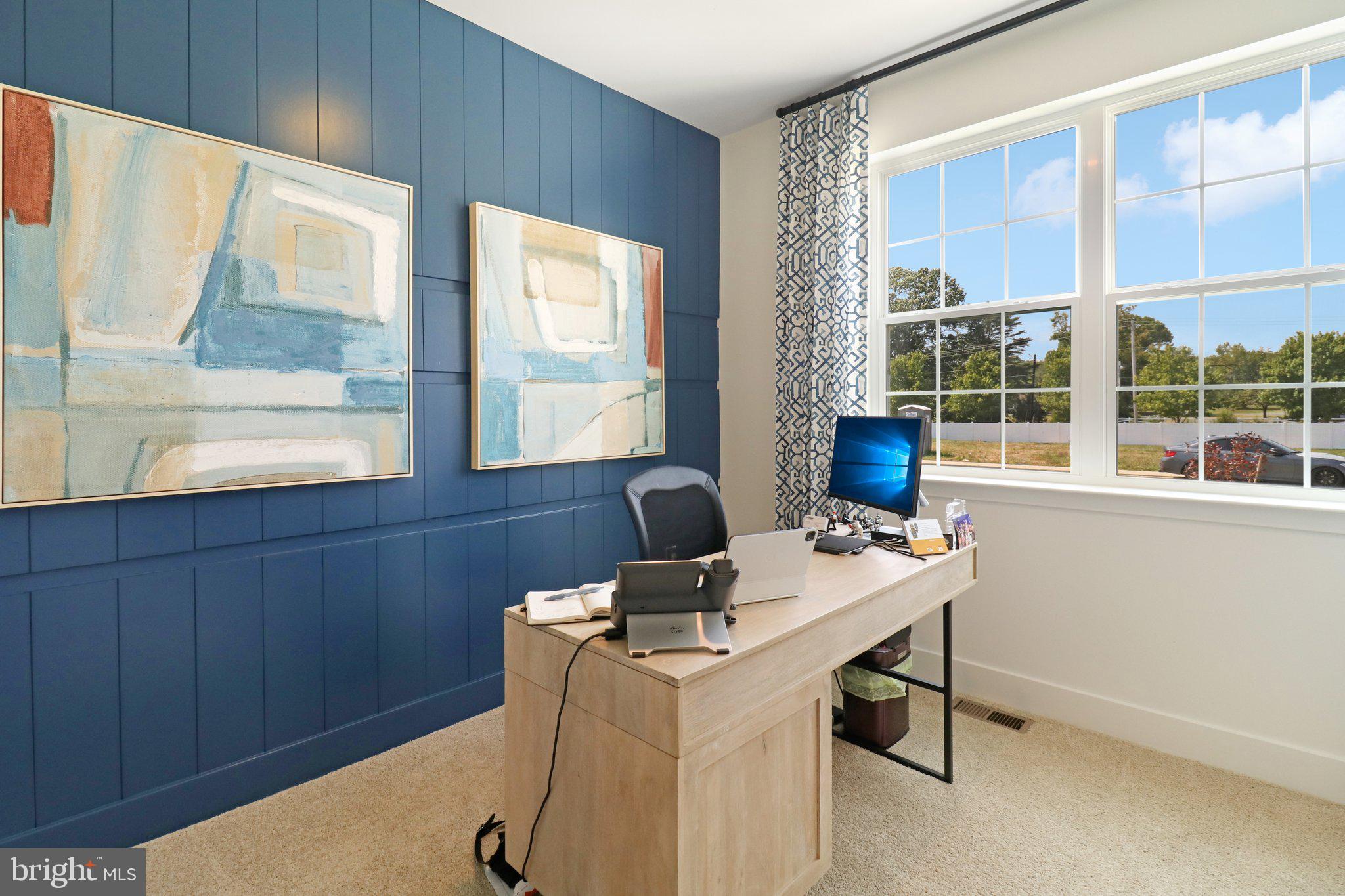 PEMBROOKE - Residential