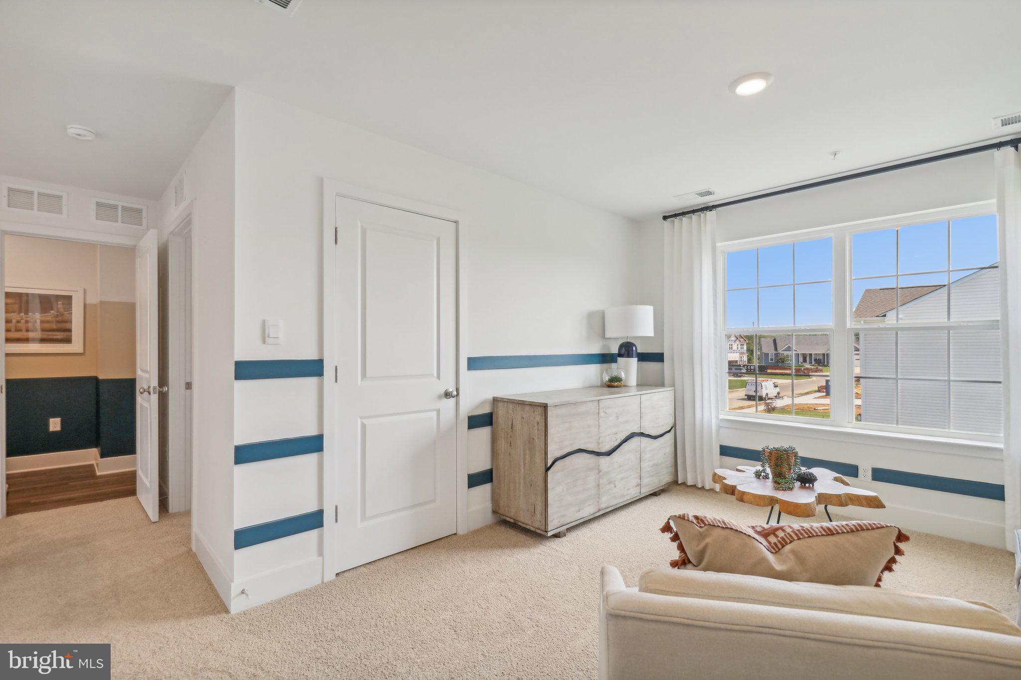 PEMBROOKE - Residential