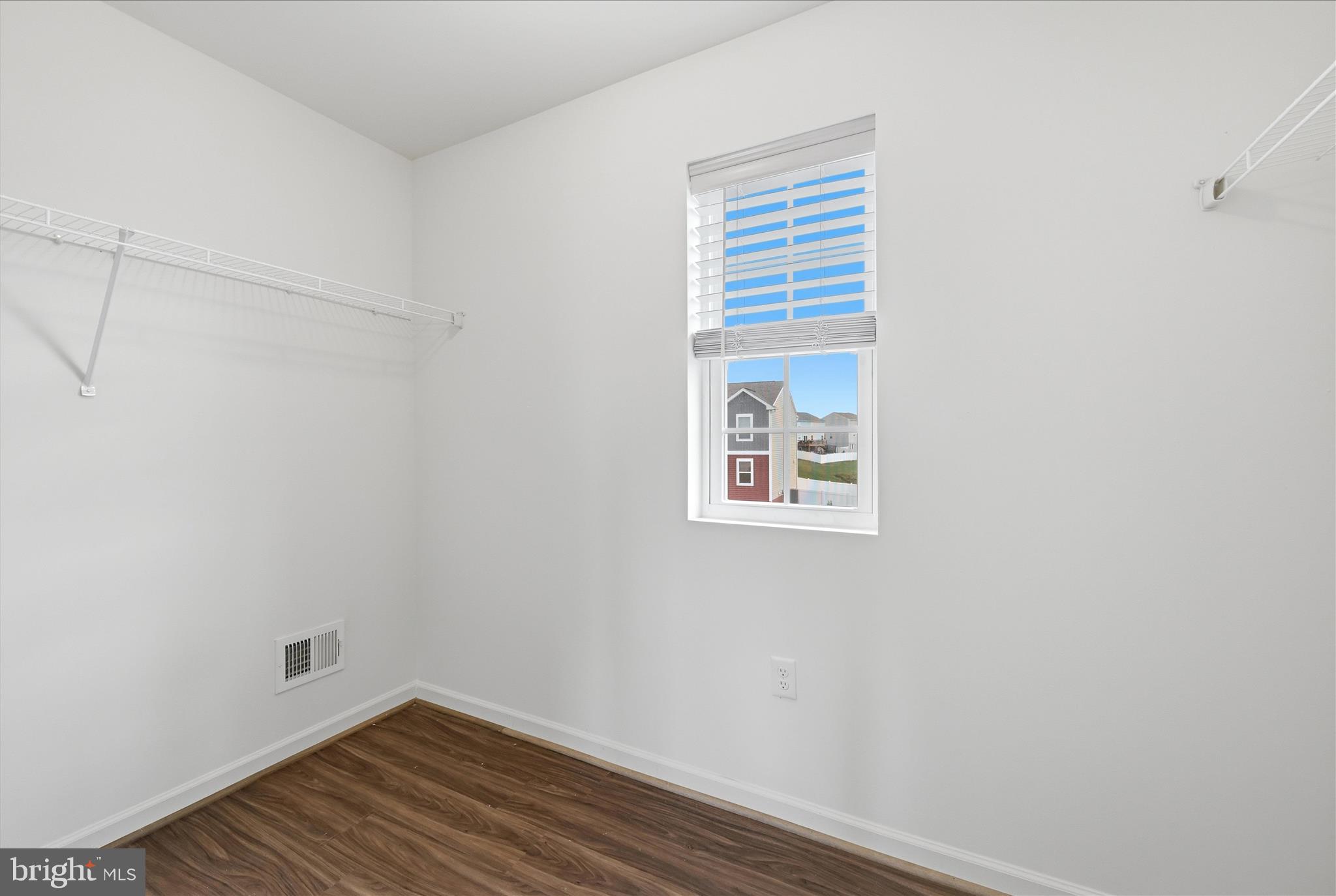 MORNING DOVE ESTATES - Residential