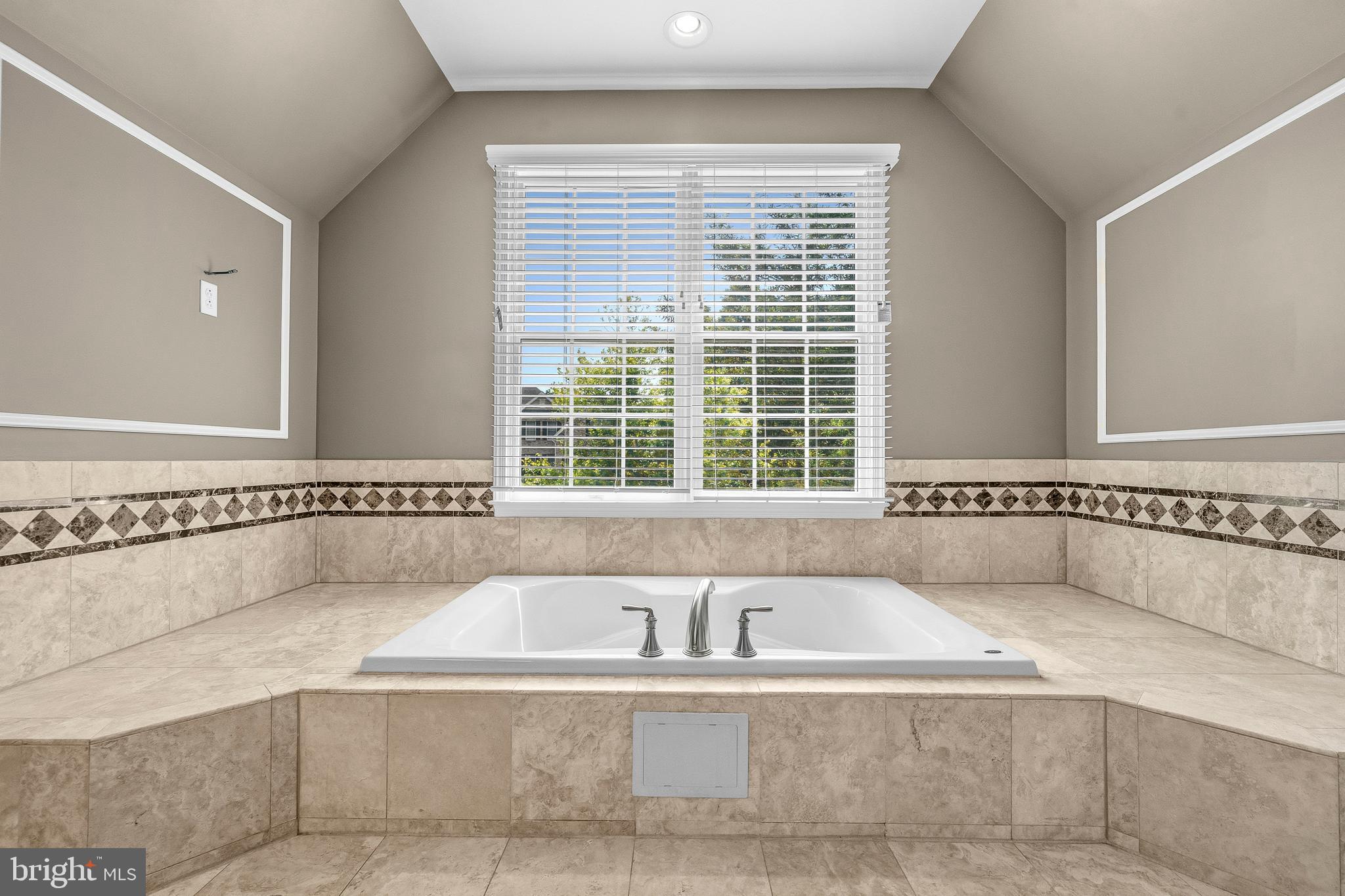 PISCATAWAY CREEK ESTATES - Residential