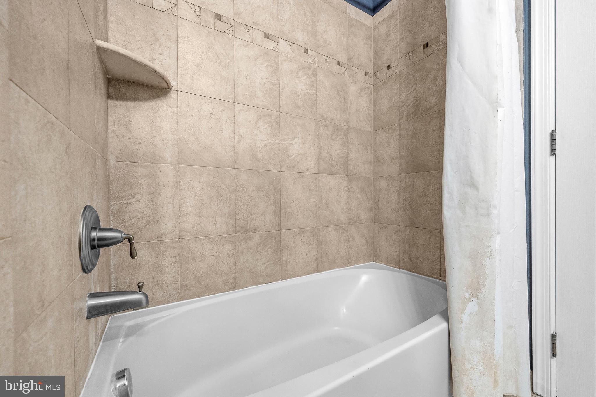 PISCATAWAY CREEK ESTATES - Residential
