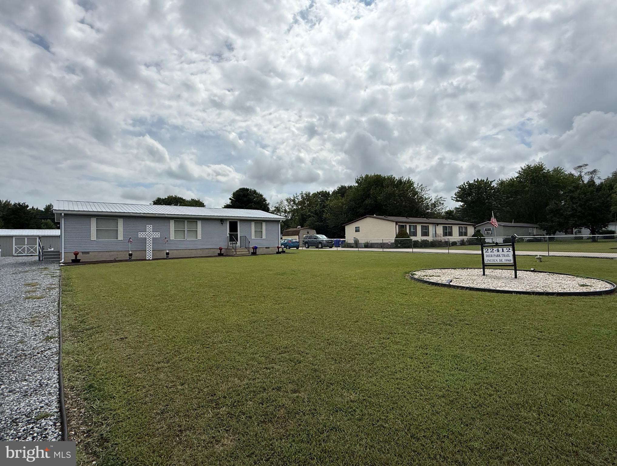 KINGS CROSSING - Residential