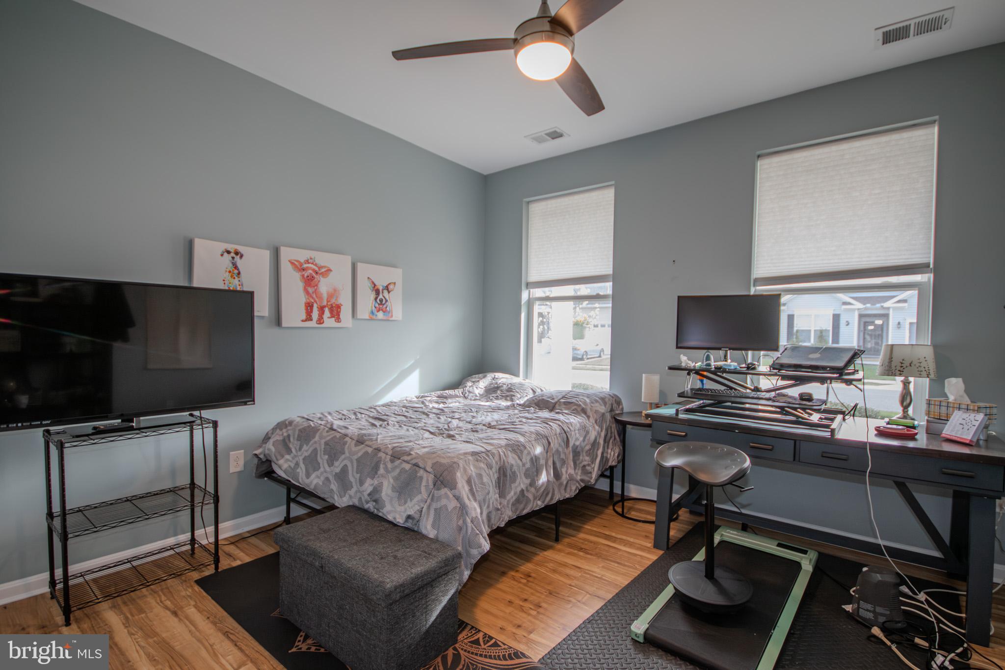 HUNTER'S CREST - Residential