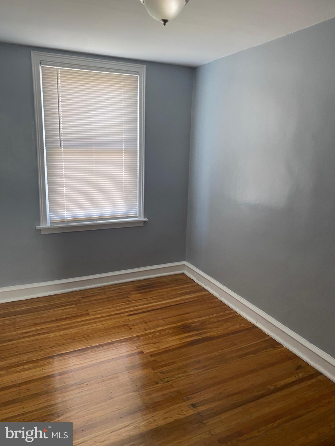NORTHWOOD - Residential