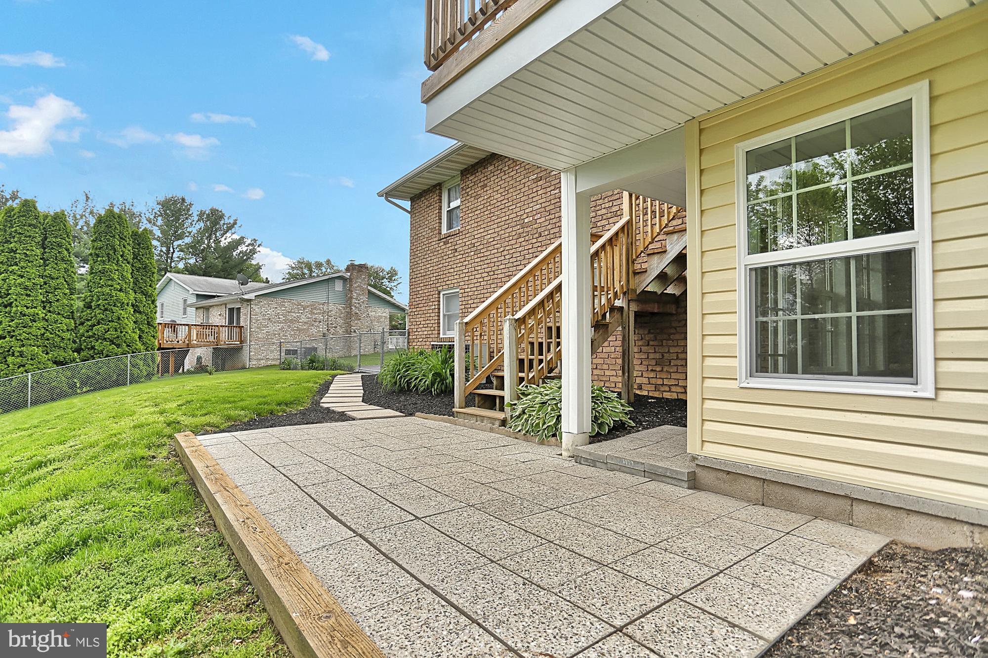 SOUTH HANOVER - Residential