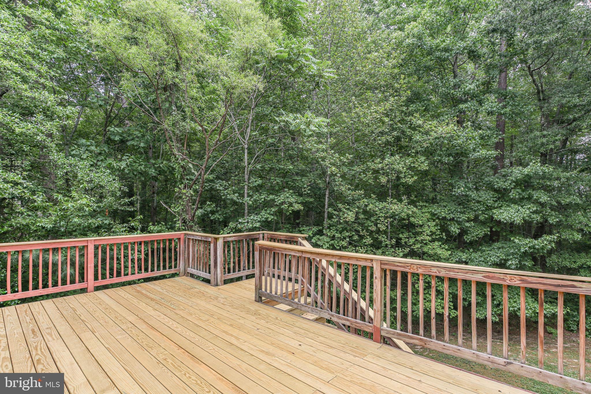 LAKE LAND OR - Residential