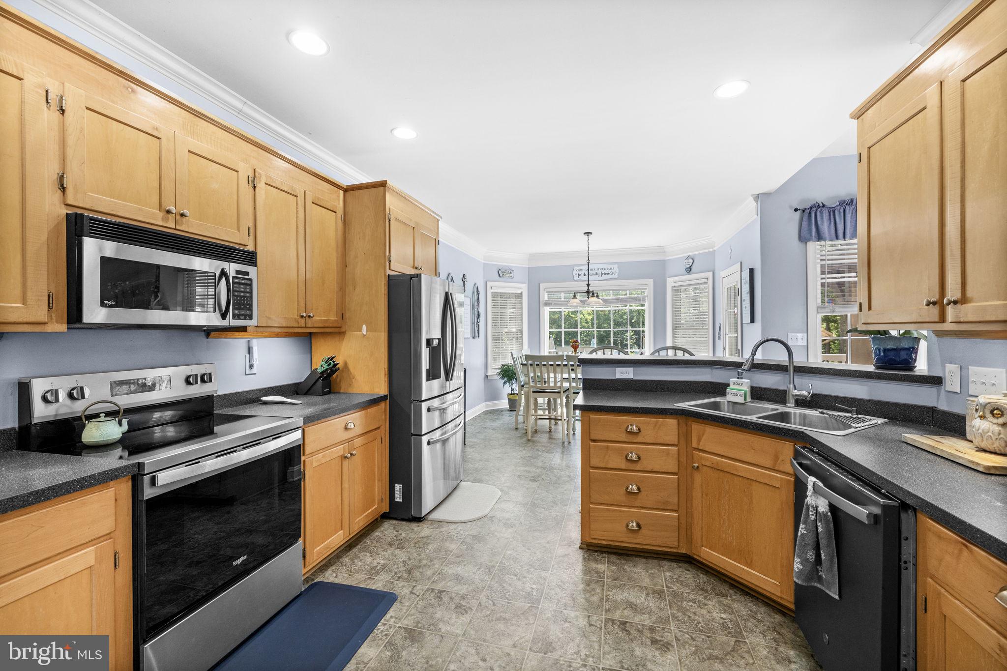 RIDGEMONT - Residential