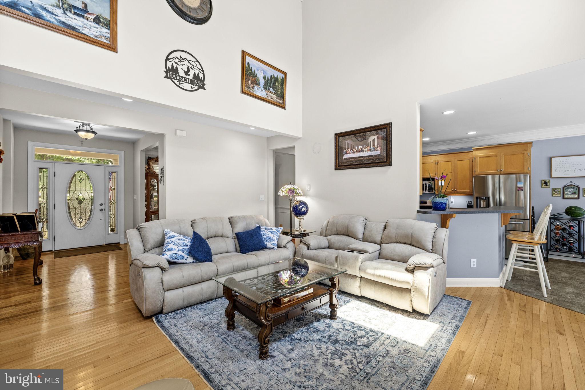 RIDGEMONT - Residential