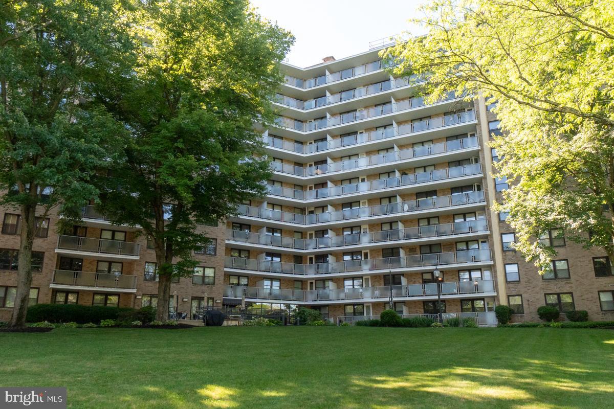 OAK HILL - Residential