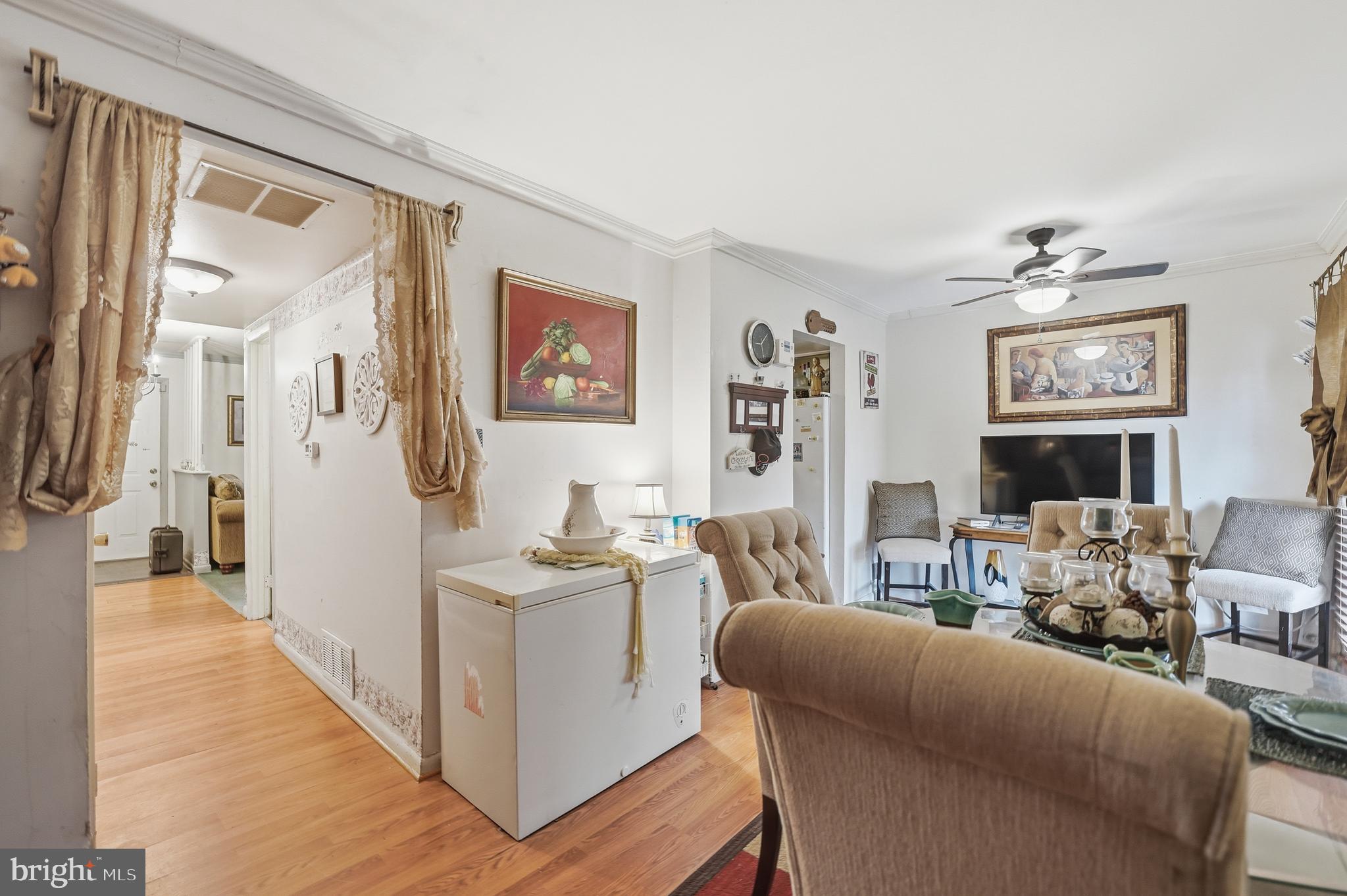 WILLIAMSTOWN - Residential