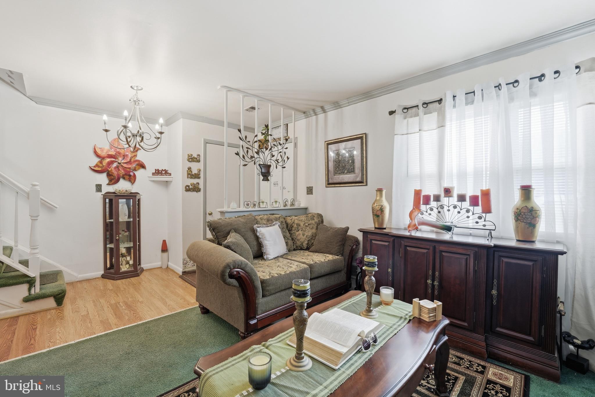WILLIAMSTOWN - Residential