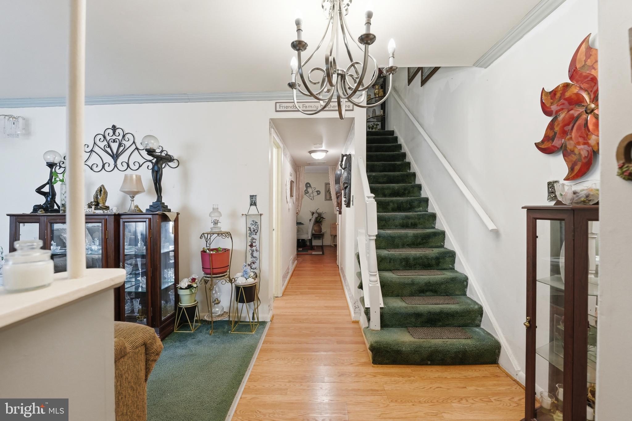 WILLIAMSTOWN - Residential