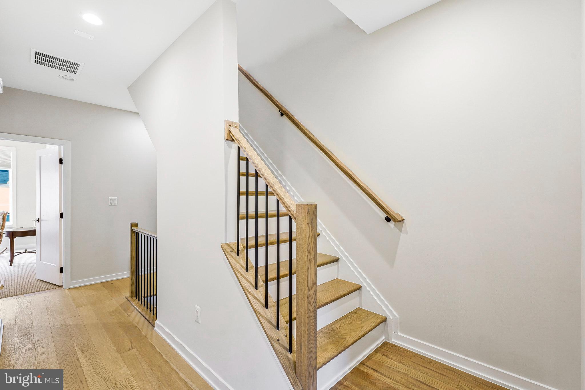 VALLEY PARK - Residential