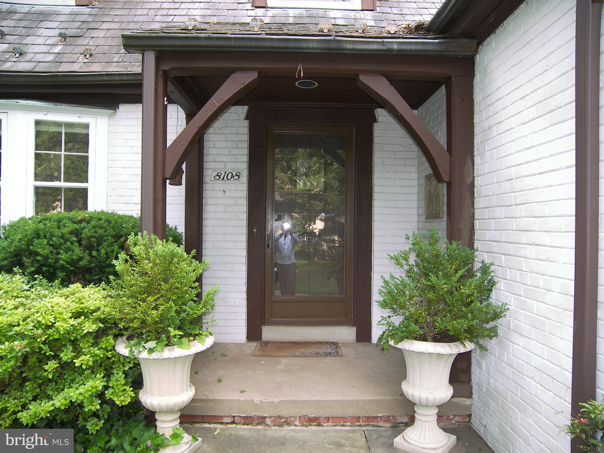 BRADLEY WOODS - Residential Lease