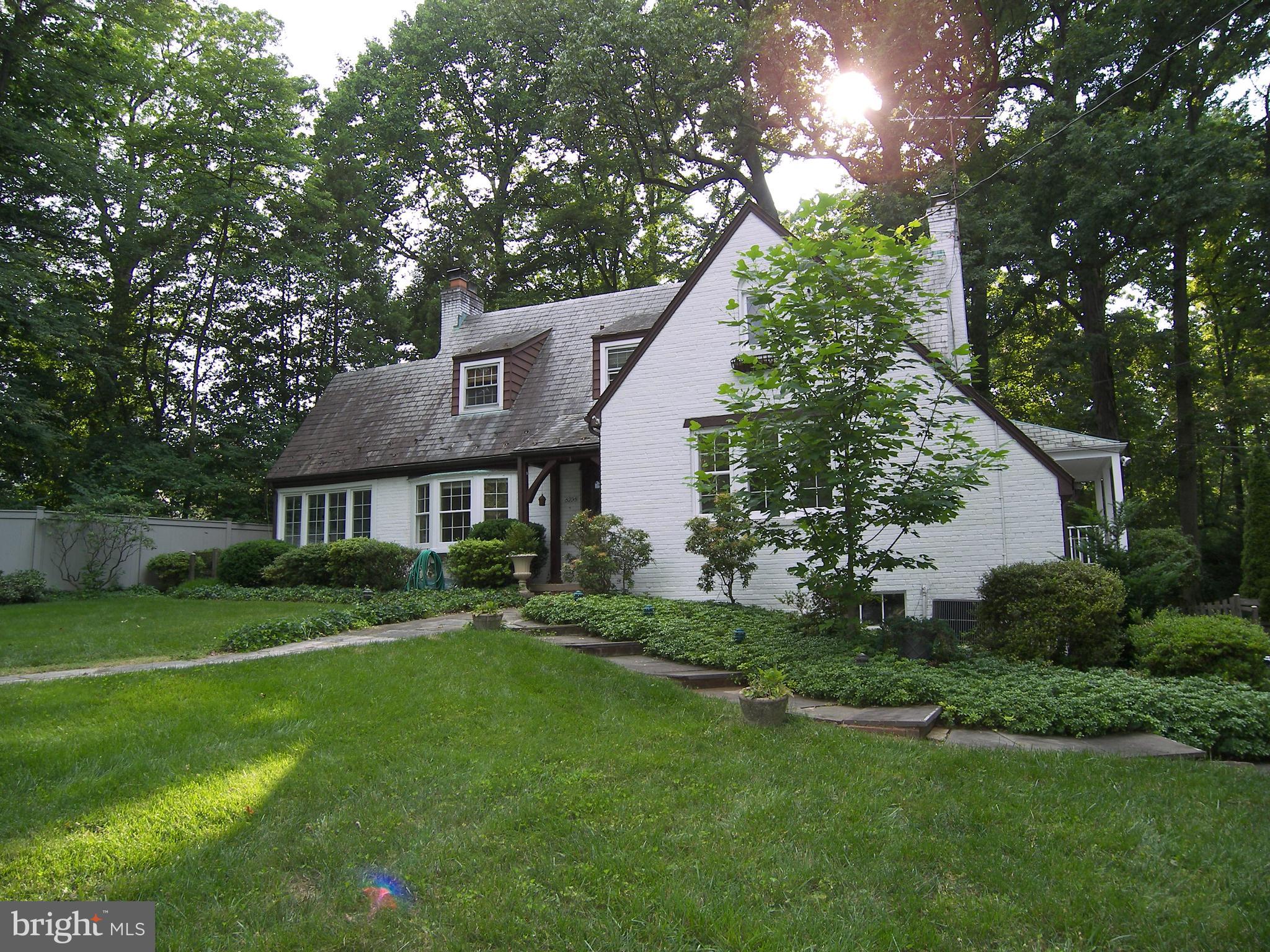 BRADLEY WOODS - Residential Lease