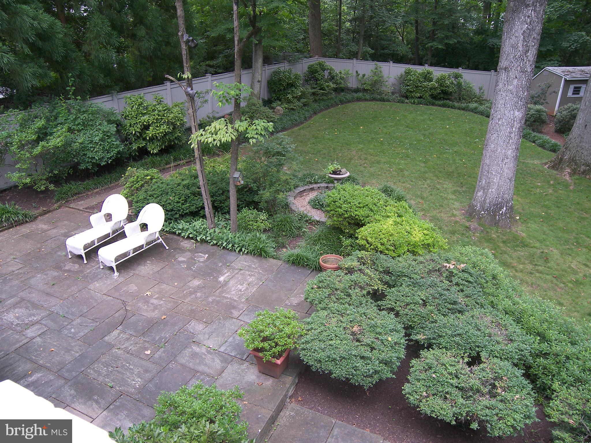 BRADLEY WOODS - Residential Lease