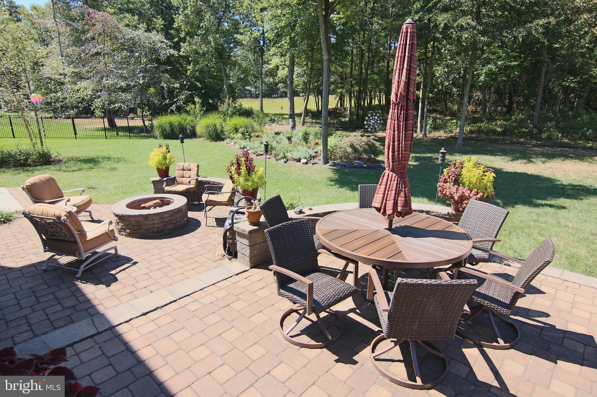 BROOKWOOD RUN - Residential