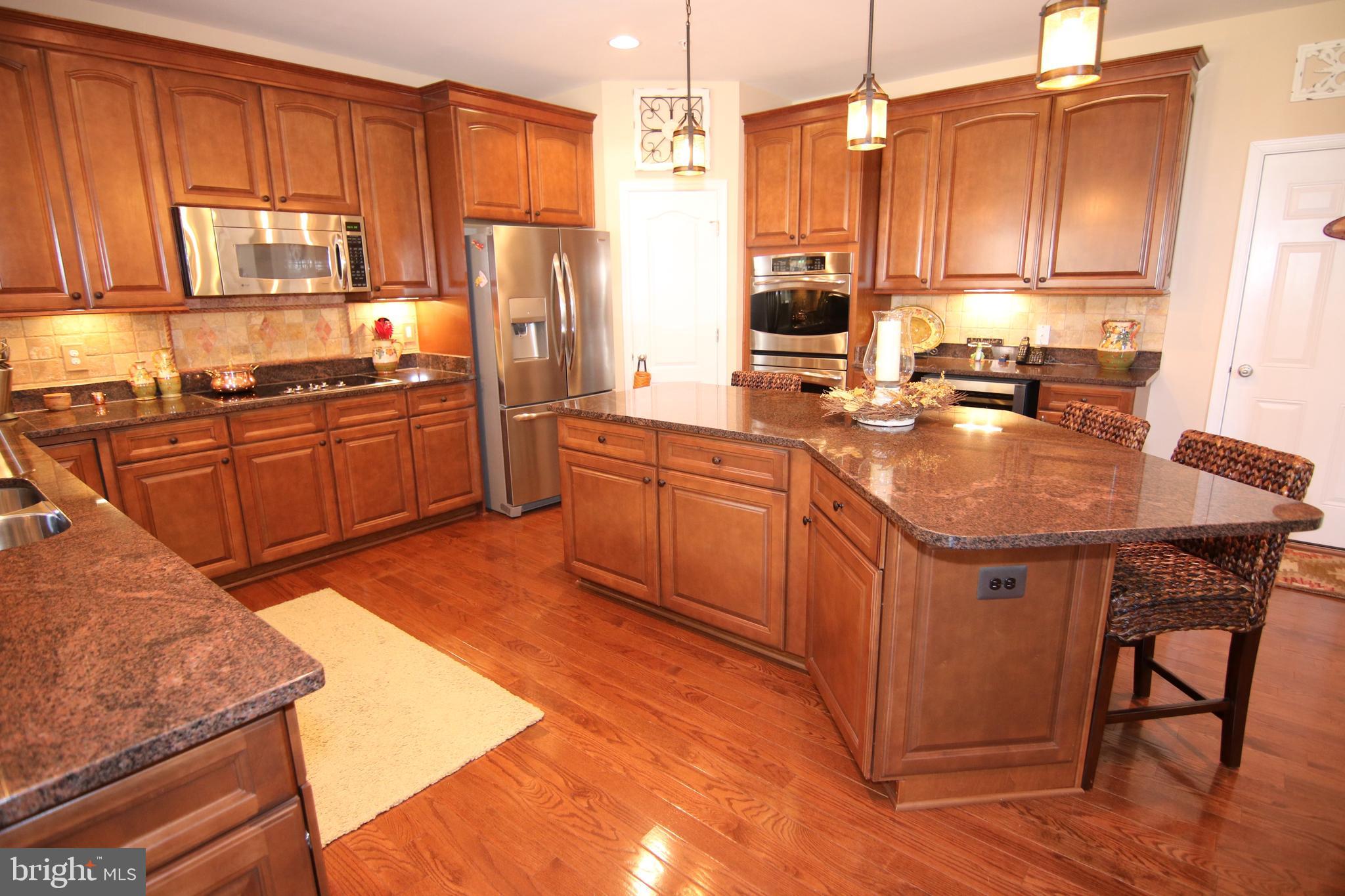 BROOKWOOD RUN - Residential