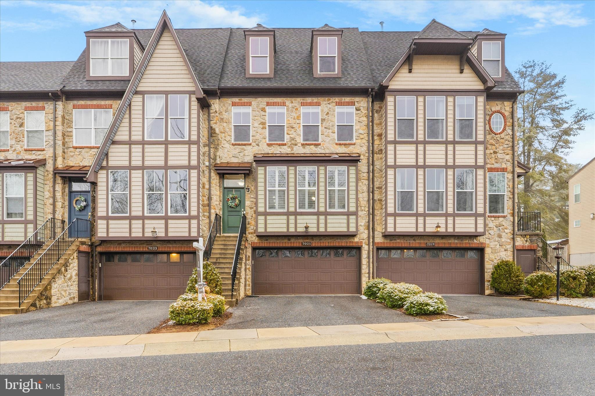 WESTWINDS - Residential