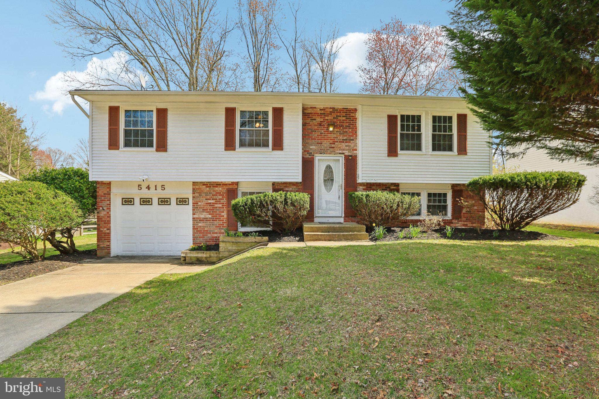 THUNDER HILL - Residential