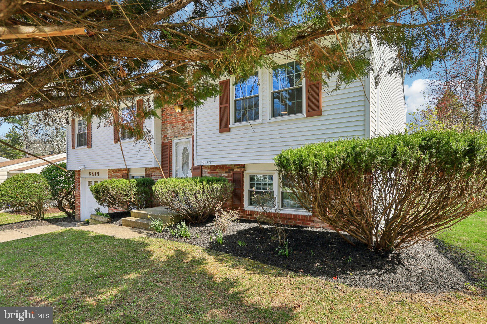 THUNDER HILL - Residential