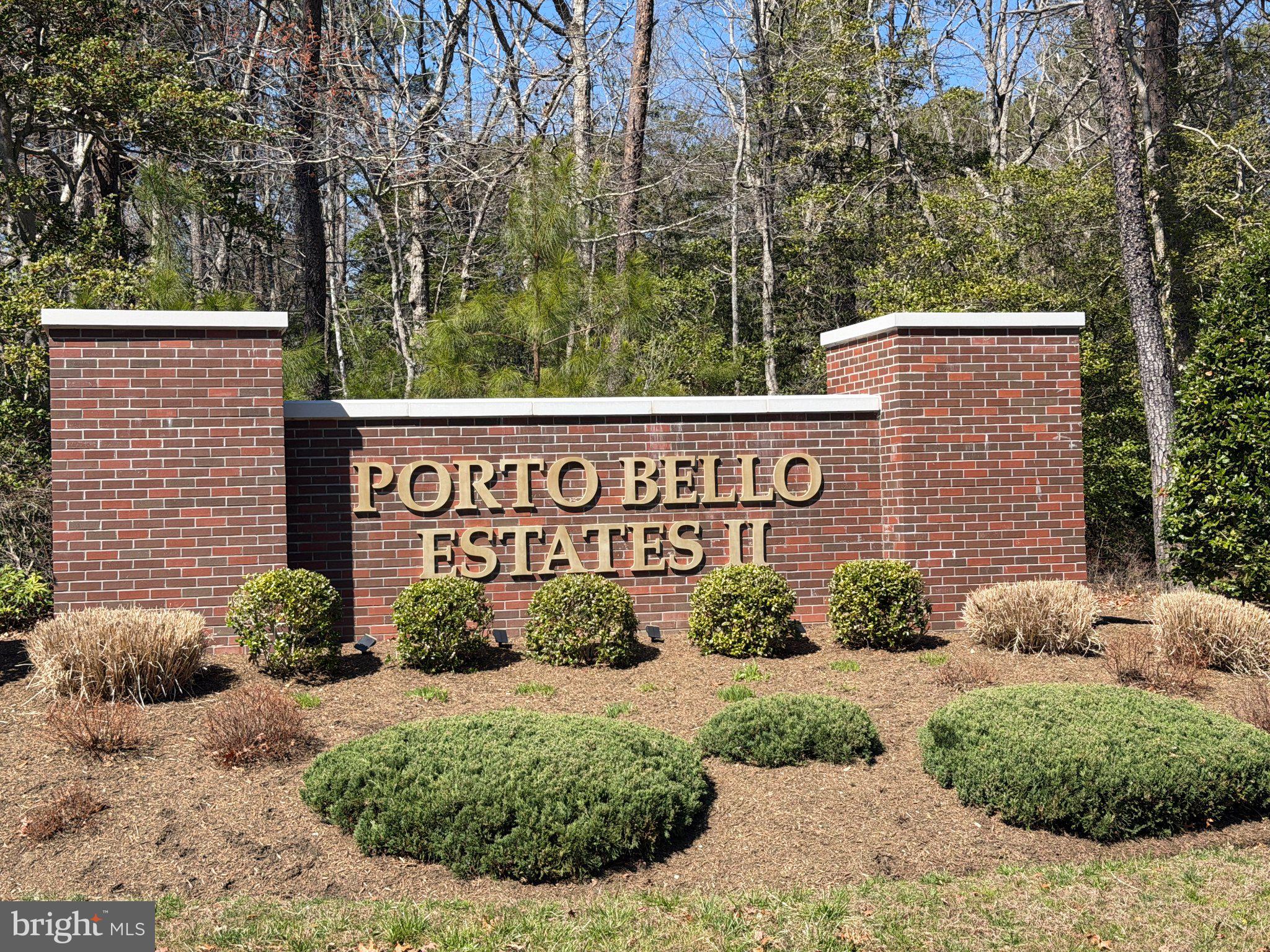 PORTOBELLO ESTATES - Residential