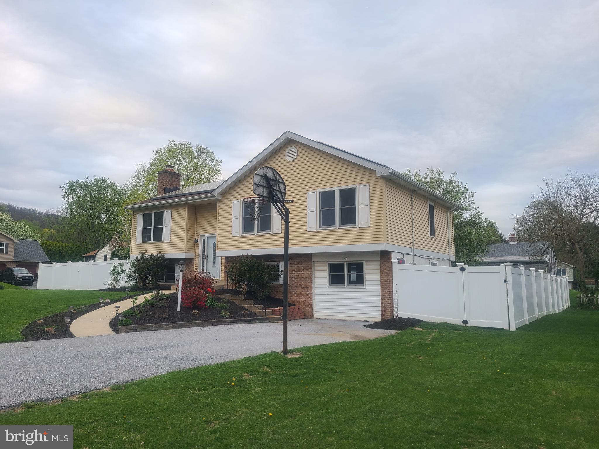 FARMING RIDGE - Residential