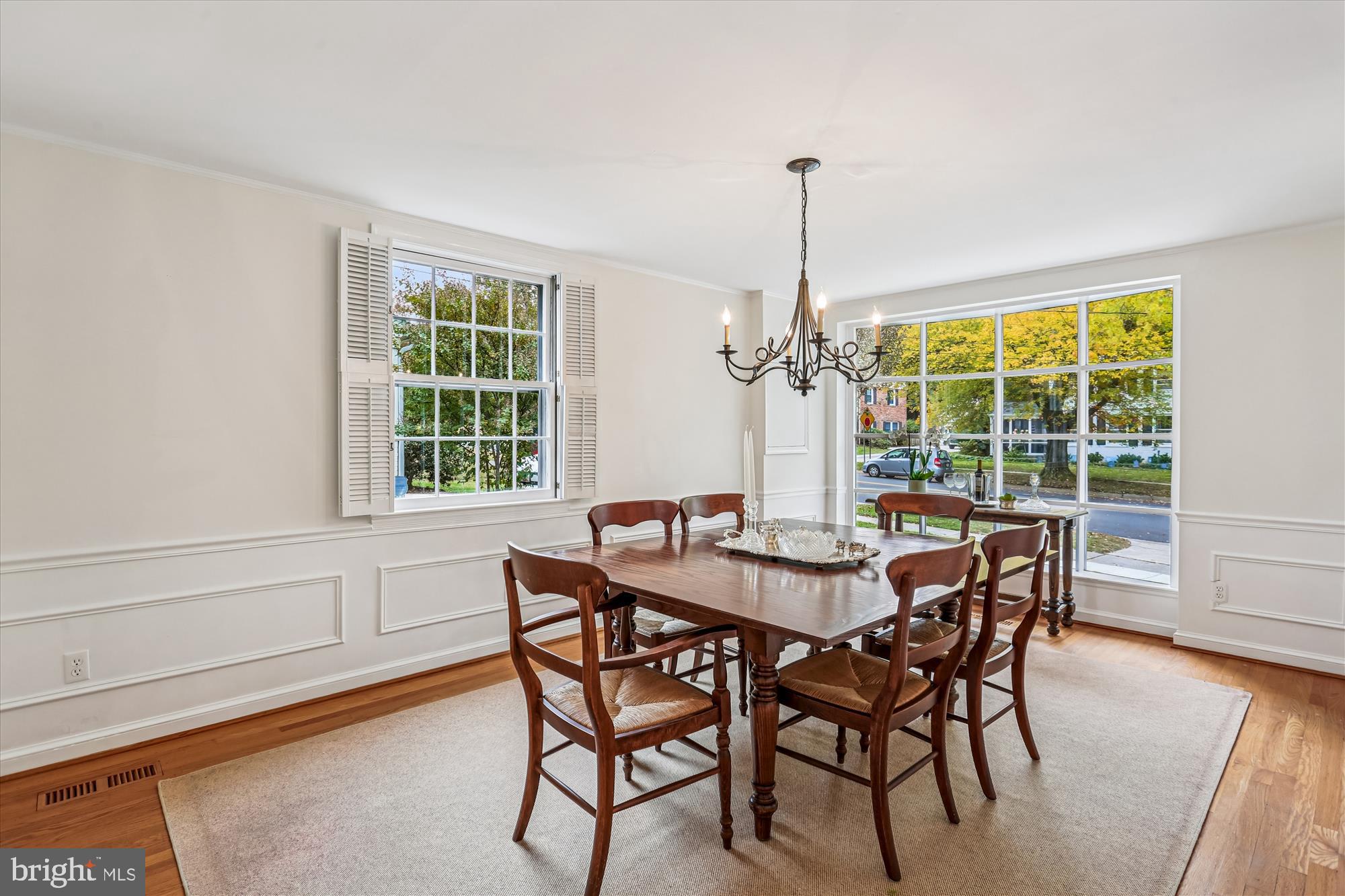 WOODACRES - Residential