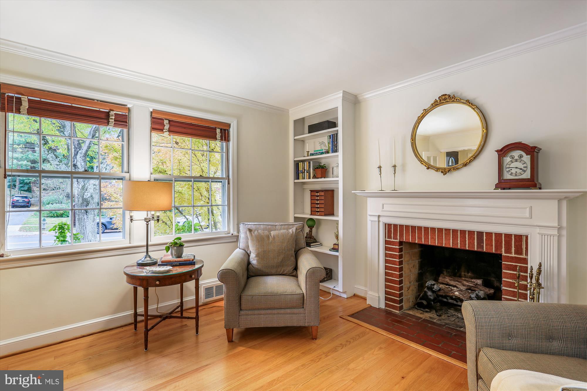 WOODACRES - Residential
