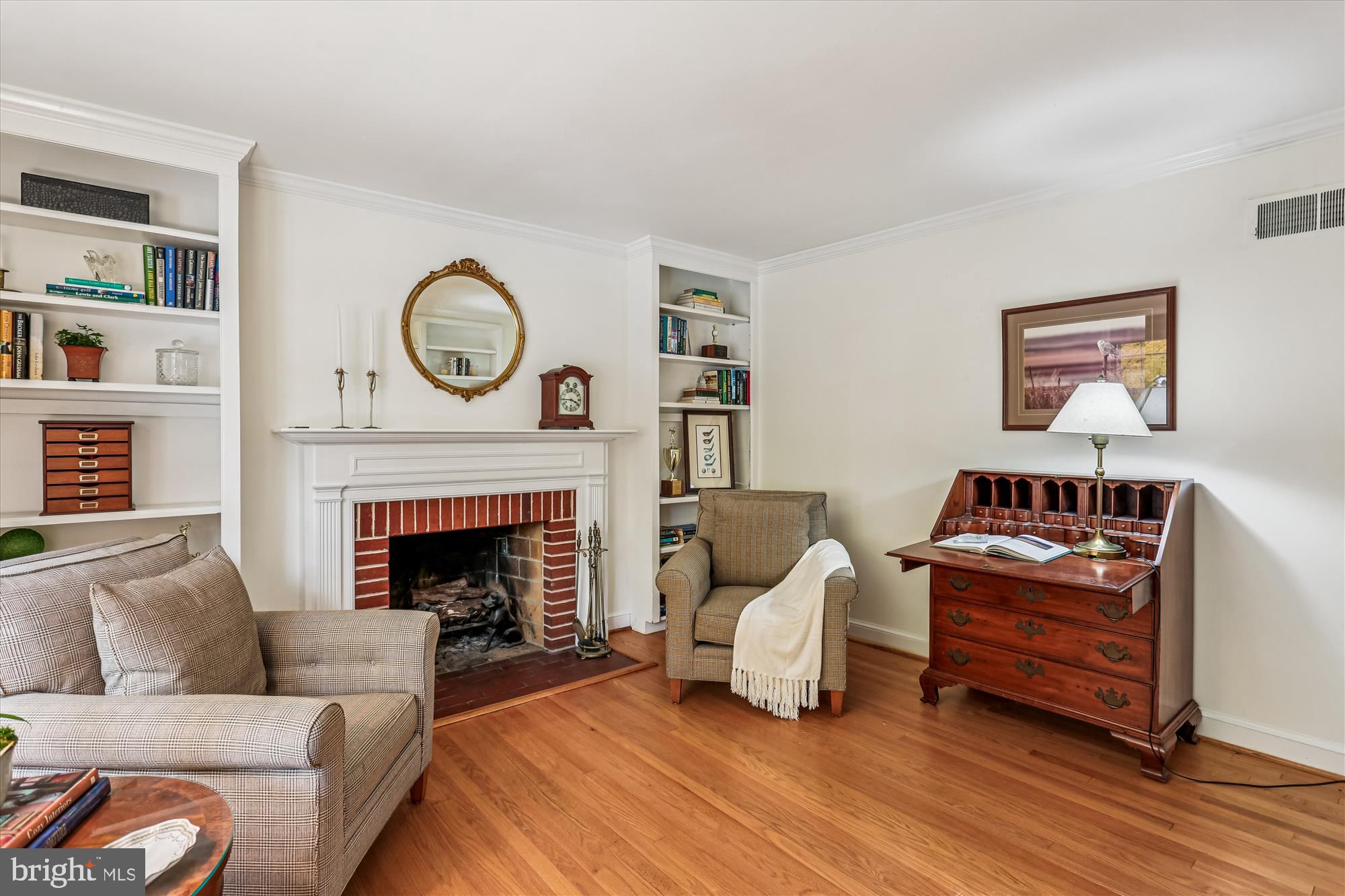 WOODACRES - Residential