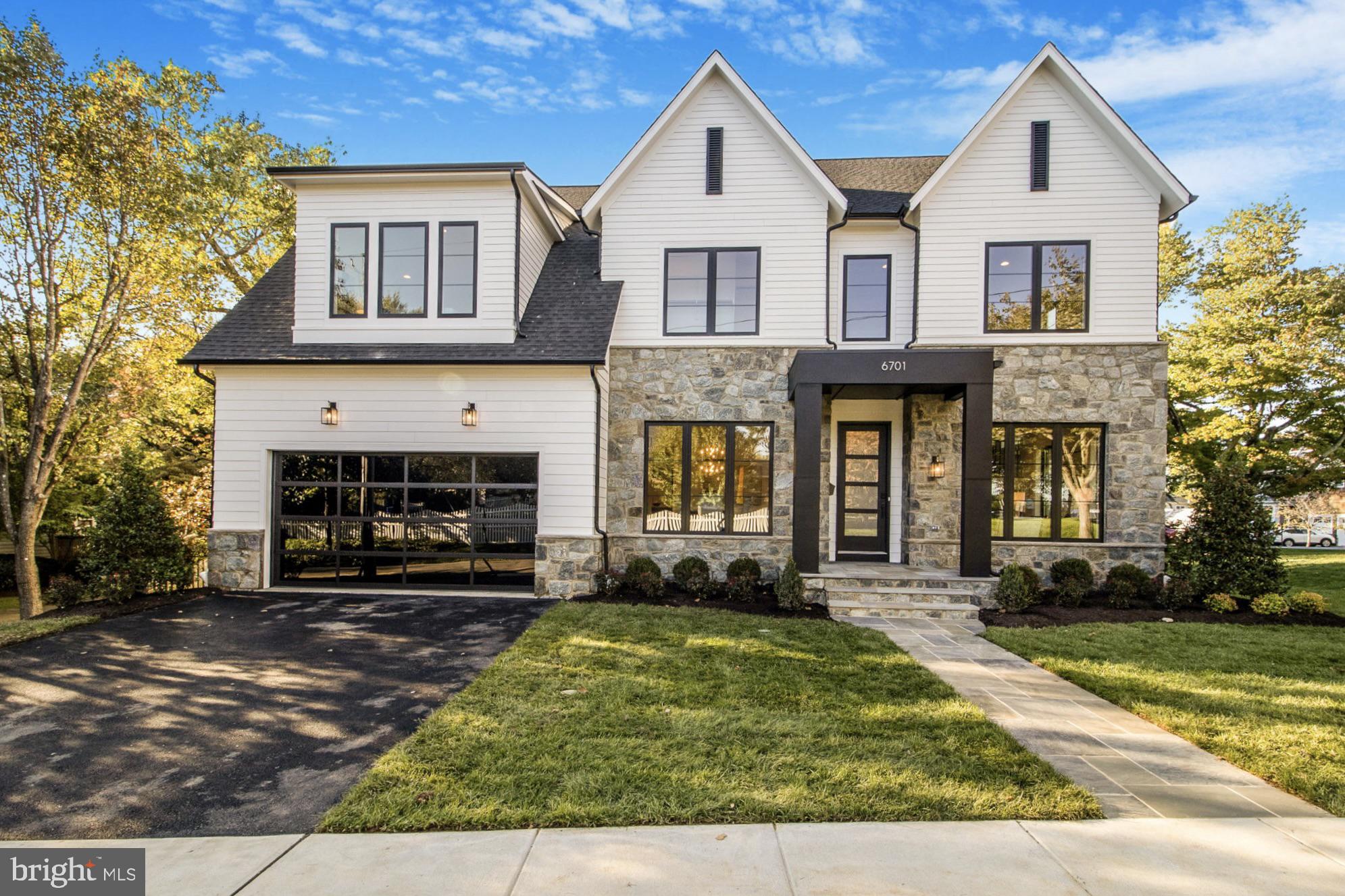 ARLINGTON - Residential