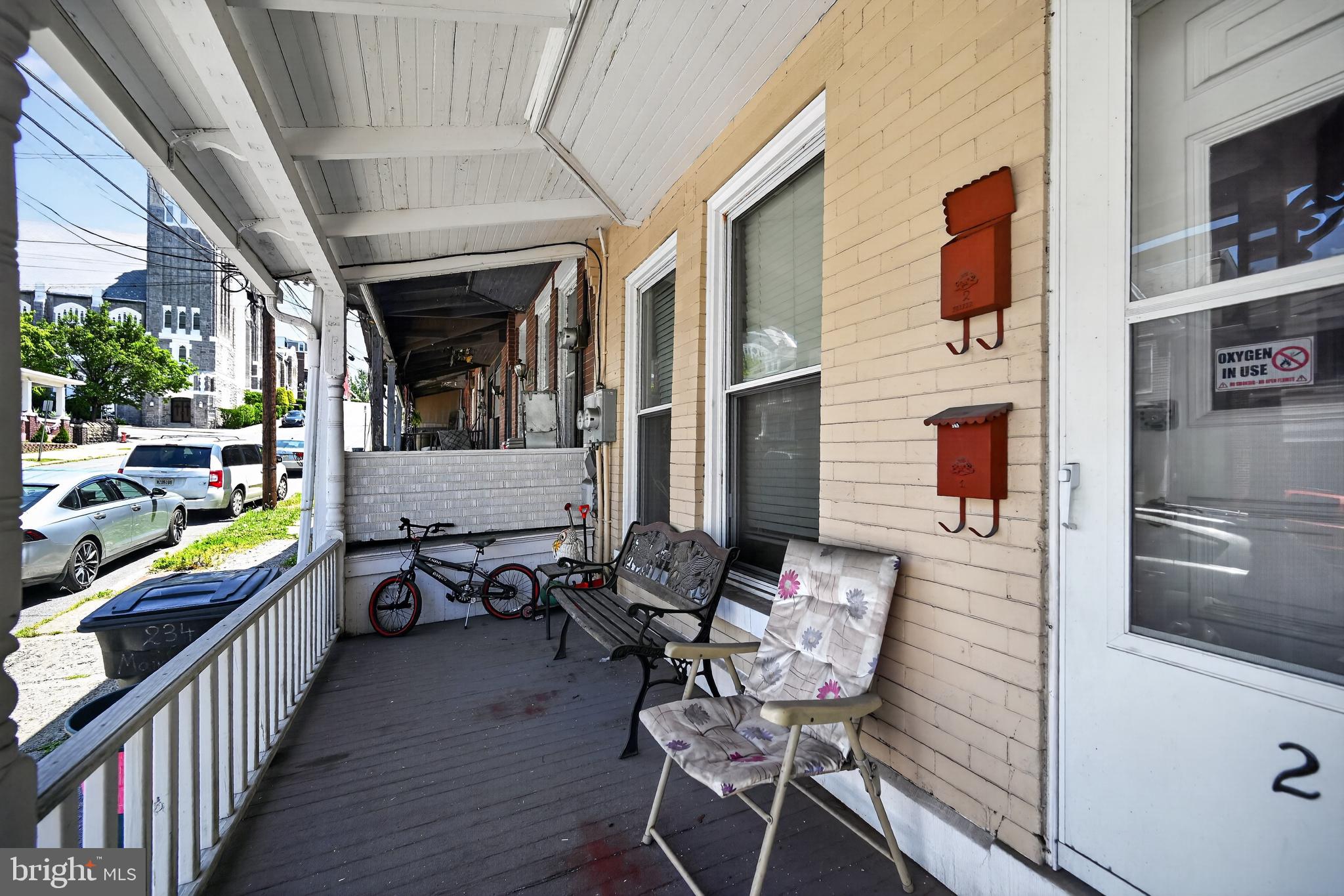 TAMAQUA - Residential Income