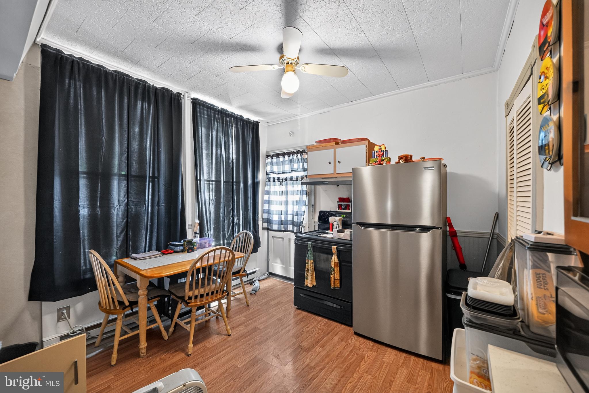 TAMAQUA - Residential Income