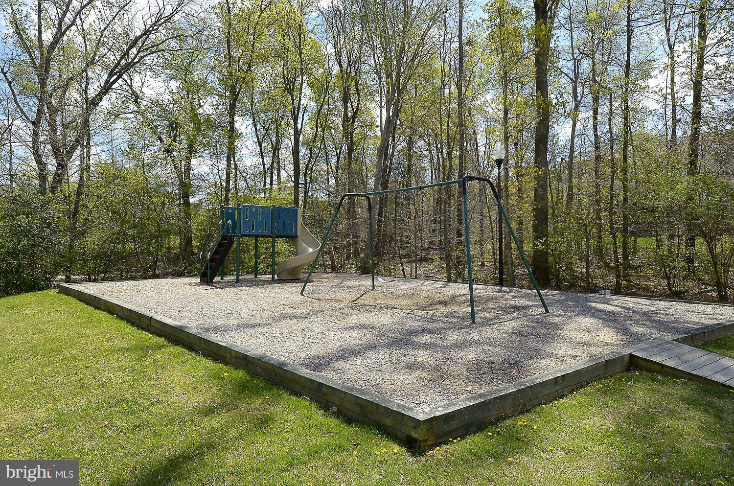 PINEY ORCHARD - Residential