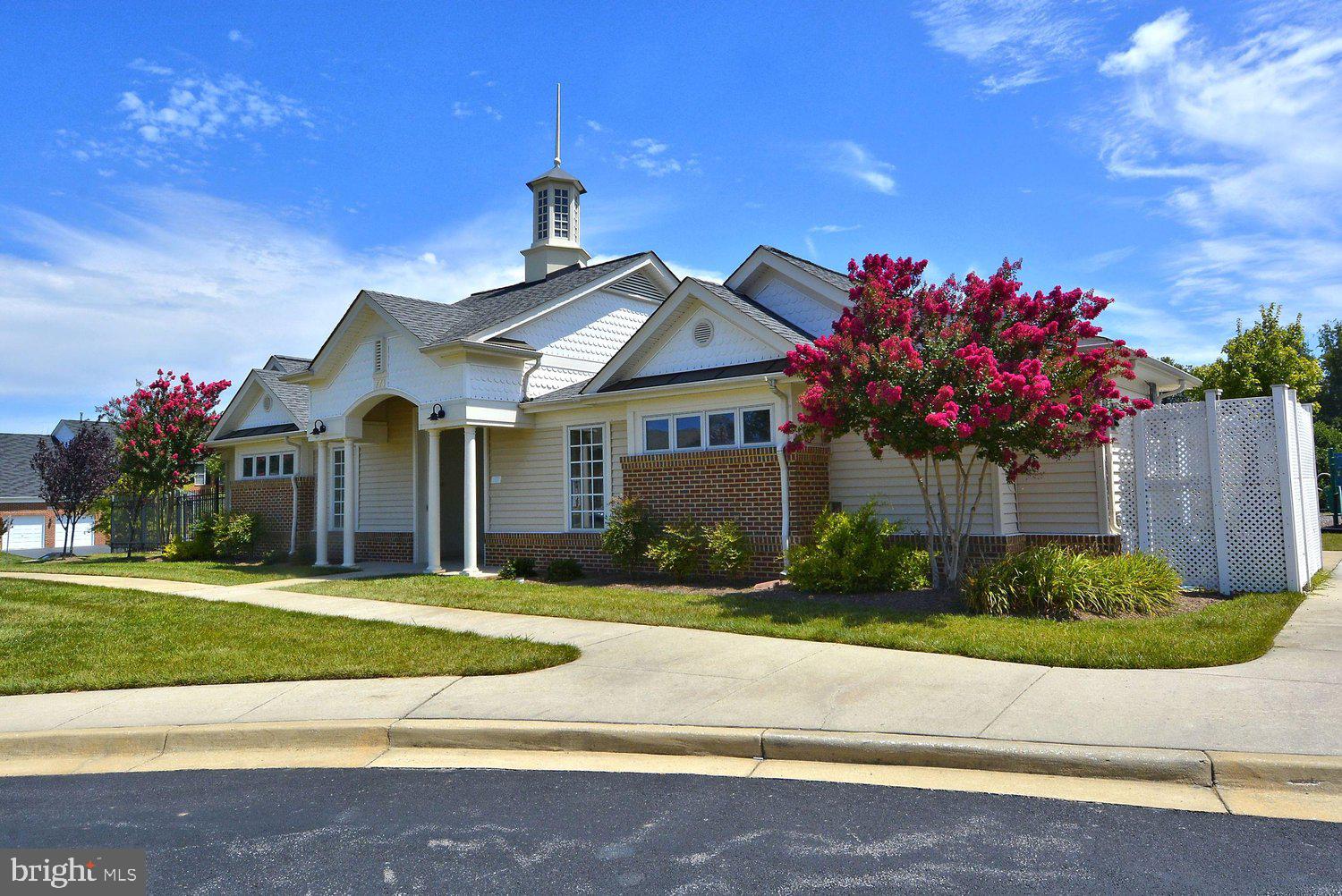 PINEY ORCHARD - Residential